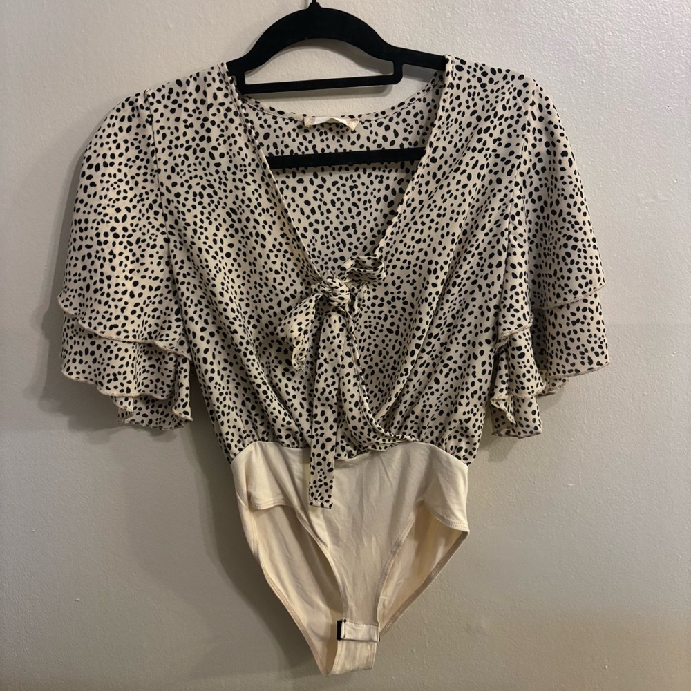 Polka Dot Ruffle Sleeve Bodysuit